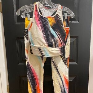 DISCOUNT Calia Activewear Set - Colorful Athleisure Coord - Size Medium/Large
